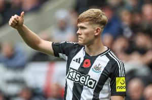 霍尔谈入选英格兰队：和切尔西时期比，我已经是一个不同的球员