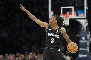 海兰德：生涯初期防守烂透了 把防守做好是能留在场上的办法