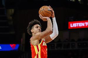 要带队复仇！杰伦·约翰逊半场11中7砍下17分4板7助 正负值+20！