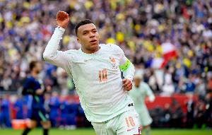 姆巴佩为法国队打进56球，距吉鲁保持的队史进球纪录还差1球