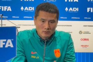 直播吧在现场|邵佳一：赢球是最大鼓励 喀麦隆实力更强要做好准备