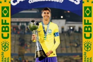 官方：巴西队补招赫罗纳20岁中卫维托尔·雷斯