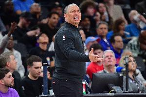 快船完成大逆转 全场只有1分42秒的时间比分领先于步行者