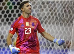 大马丁：我们下半场踢得缺乏强度 帕尼切利受伤令我们痛心