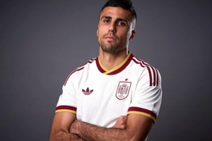 罗德里：重返国家队非常自豪 这支球队已准备好去竞争荣誉