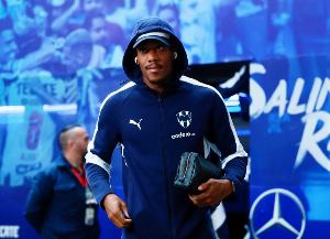 当地媒体：马夏尔因不满自己未被换上而发火，被蒙特雷罚单独训练