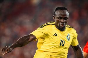 土媒：贝西克塔斯今夏想免签马内，已经在寻求与他达成协议