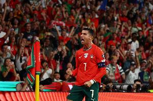 主场迎战葡萄牙，墨西哥球迷计划在比赛第7分钟高呼C罗名字致敬