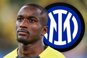 米体：吉达联合想签萨拉赫，若成功可能放迪亚比去国米