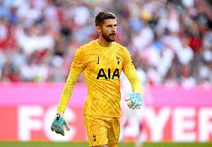 意媒：国米门将引援首选仍是维卡里奥，朗斯门将雷瑟进入名单