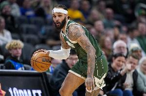 9记三分平生涯纪录！特伦特出战37分钟21中12空砍全场最高36分！