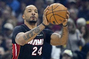 热火迎战76人 鲍威尔缺阵 维金斯&哈克斯出战 希罗大概率打