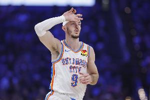 卡鲁索谈他待过的两支冠军球队：在我看来都是当时世界最佳球队