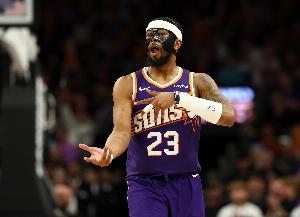 攻防俱佳！古德温3记三分球拿下9分4板8助5断1帽 正负值+22