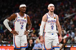 其他人随便炒作！卡鲁索：若MVP基于球场表现评判 SGA实至名归