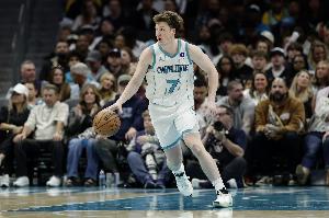 新秀榜：克尼佩尔稳居榜首 弗拉格紧随其后 前10中7人排名无变化