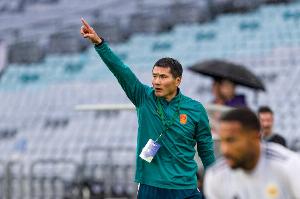 王勤伯：只有留洋才能解决国足对抗不足的问题