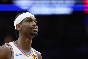 阿隆·维金斯：亚历山大总能在关键时刻站出来 这已成为他的本能