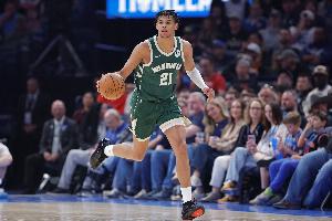 要拿三双？吉昂半场15中8拿下16分6板5助全面数据