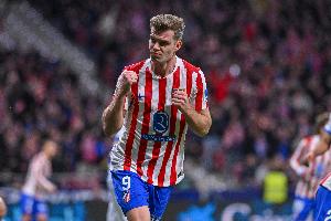 阿斯报：瑟尔洛特代表挪威比赛时头部受伤，本周末出战巴萨存疑