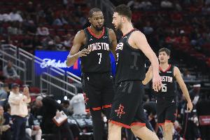 火箭剩余6场对手：爵士、勇士、太阳、76人、森林狼、灰熊