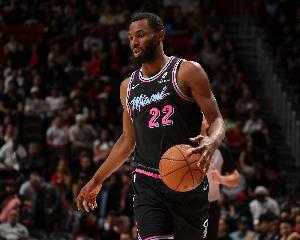 热火迎战绿军 维金斯&哈克斯&约维奇可以出战 鲍威尔缺阵