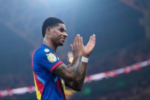 记者：巴萨问曼联能否分期支付拉什福德买断费，或再租一个赛季