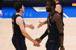 惨败43分！湖人官推一整场2.5小时没发动态！雷记：我偷偷笑了