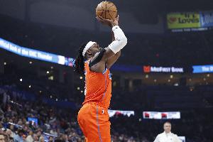 打湖人就来劲！近10次对阵湖人 多特场均三分命中率高达53.8%