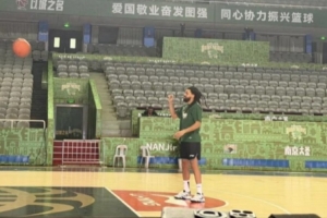 同曦总经理：J.Cole明天会以球员身份亮相 他来中国绝非走秀