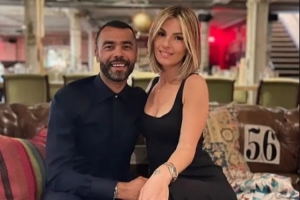 科尔：当主帅首战就输球让我大开眼界，即便有我妻子学意语也好难