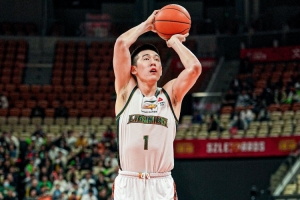 今天吃饼真不错！付豪半场7中6高效砍下14分 首节揽12分