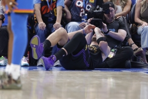 解说：东契奇缺席1个月湖人能否过首轮都成疑 即使回归状态也不稳