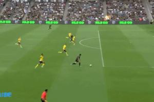 开场7分钟领先，孙兴慜传中造对手乌龙