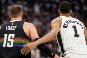 文班亚马vs约基奇：最强防vs最强攻