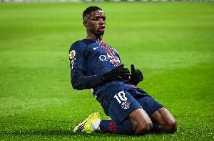 队报预测巴黎圣日耳曼欧冠首发：登贝莱领衔，门德斯回到后卫线