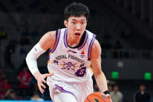 打得可以！廖三宁14中7拿下21分3板8助1帽 4次失误