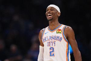 高效全能！亚历山大半场8中6拿下15分4板5助1断