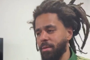 王世龙：J.Cole的一些注册程序还没有完成 还不能参加比赛