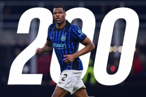 邓弗里斯达成国米生涯200场比赛里程碑，贡献25球26助