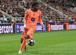 巴萨4将欧冠若染黄将停赛：亚马尔、费尔明、马丁以及卡萨多