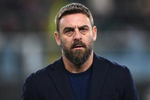 德罗西：意大利年轻人玩电子游戏影响训练？挪威、波黑也有游戏机