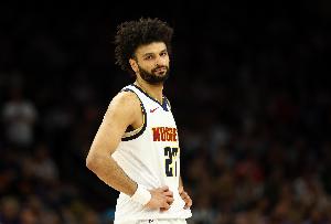 加时发点力！穆雷15中7得到20分7助2帽 三分7中3&加时得7分