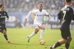 斯皮纳佐拉：争冠？先赢下所有的比赛，然后看看最终排在什么位置