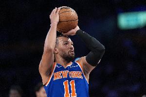 末节17分救赎！布伦森26中11得30分3板13助2断 关键中投定乾坤