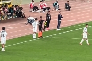 中乙联赛替补登场,16岁零6个月的孙臣曦上演职业生涯首秀