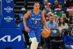 能攻擅防！贝恩17中9&三分7中4砍下25分3板2断3帽