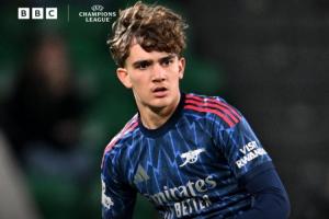 未来可期！道曼以16岁97天成欧冠淘汰赛历史最年轻出场球员