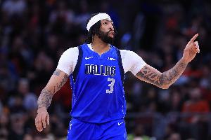 浓眉：被湖人交易前没听到任何风声 我知道消息就比Shams早几分钟