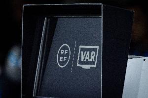 前裁判:VAR正确的比例是压倒性的,但错误的判罚更能吸引眼球